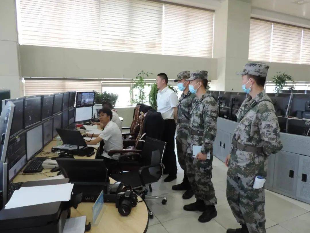 軍事咨詢(xún)的崛起與未來(lái)趨勢(shì)分析，軍事咨詢(xún)的崛起與未來(lái)趨勢(shì)展望