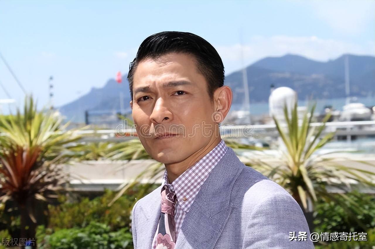香港內(nèi)部一肖王中王新水，揭秘背后的秘密與探索真實面貌，香港內(nèi)部揭秘，一肖王中王新水背后的真相與真實面貌探索