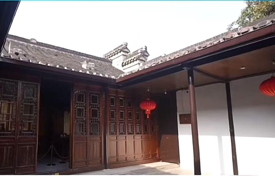 江澤民故居面向社會(huì)公眾開放，歷史文化的傳承與展示，江澤民故居開放，歷史文化的傳承與展示之旅